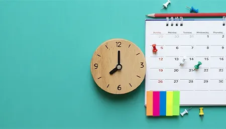 Calendrier avec une horloge