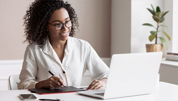 Adulte en cours en ligne Acadomia