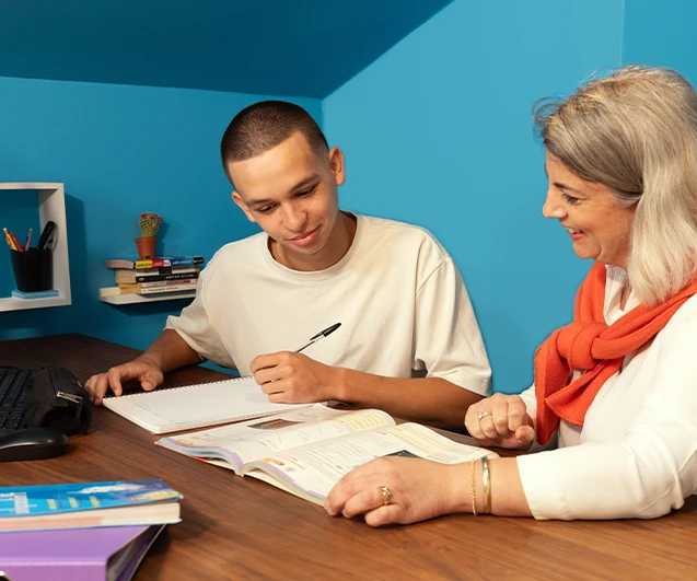 Lycéen en cours particulier Acadomia - photo tous droits réservés