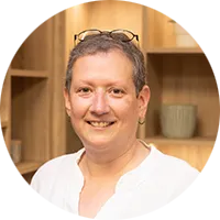 Portrait de Karine Baloche, experte en orientation chez Acadomia
