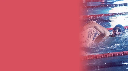 Jeune élève sport-études natation avec la FFN et Acadomia - photo tous droits réservés
