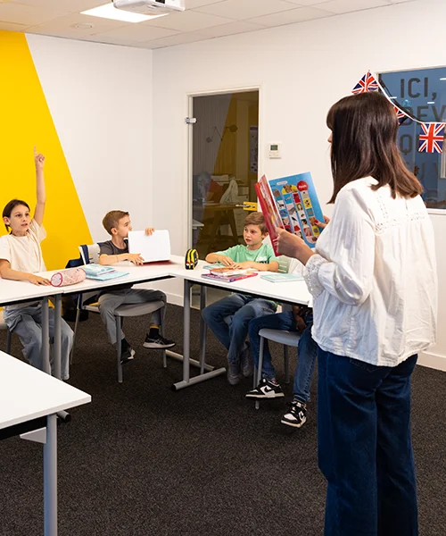 Cours d'anglais niveau primaire avec un enseignant Acadomia - photo tous droits réservés