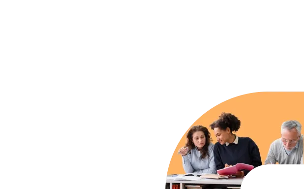 Un groupe d'adulte en formation professionnelle Acadomia