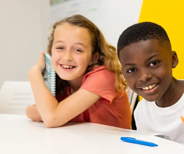 Elèves de primaire en cours Acadomia - photo tous droits réservés