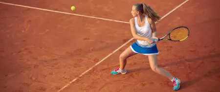 Joueuse adolescente de tennis - Acadomia