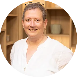 Portrait de Karine Baloche, experte en orientation chez Acadomia