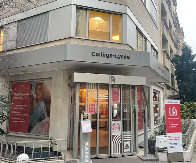 Etablissement scolaire extérieur école Acadomia de Paris 16 - photo tous droits réservés