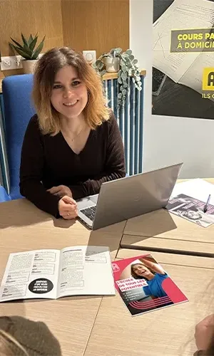 Bilan personnalisé avec un conseiller pédagogique Acadomia à votre écoute - photo tous droits réservés