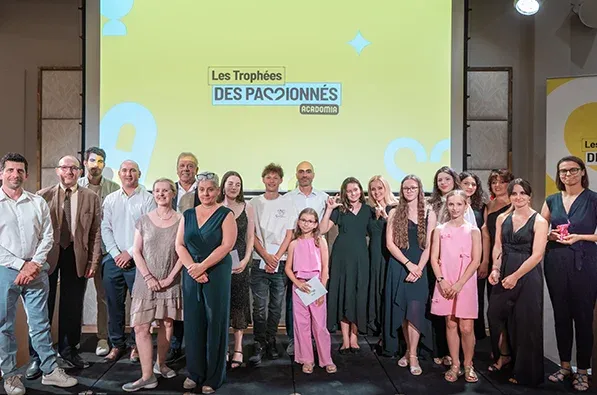 Lauréats à la cérémonie de remise de prix des trophées des passionnés Acadomia - photo tous droits réservés
