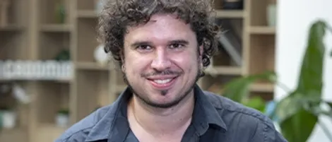 Portrait d'Alexandre Delivré, expert IA et enseignant maths Acadomia - photo tous droits réservés